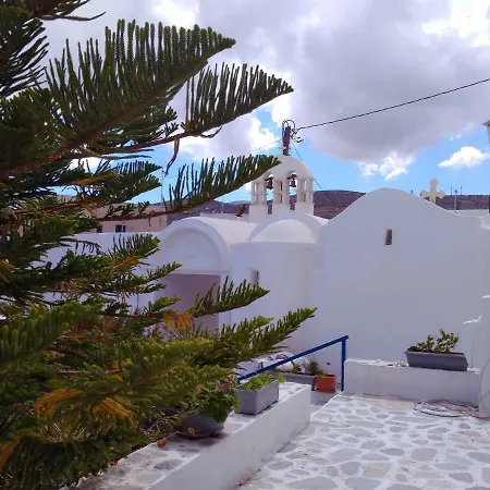 Kavalli Paros